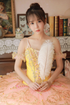 多多日本多阿姨你咋多嘞什么歌